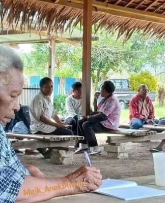 Masyarakat Adat Papua Harus Cerdas: Hak Menentukan Nasib Sendiri di Kampung